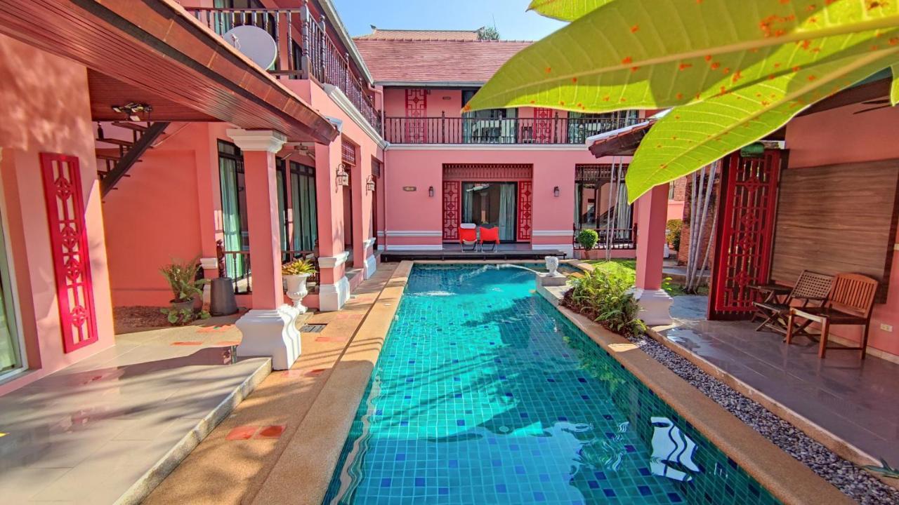 พระตำหนักวิลล่า 10 ห้องนอน พร้อมสระว่ายน้ำส่วนตัว Pattaya Esterno foto